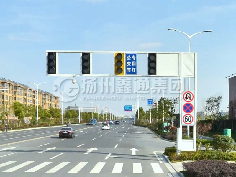 XHDG-024，框架信號(hào)燈桿，揚(yáng)州信號(hào)燈桿